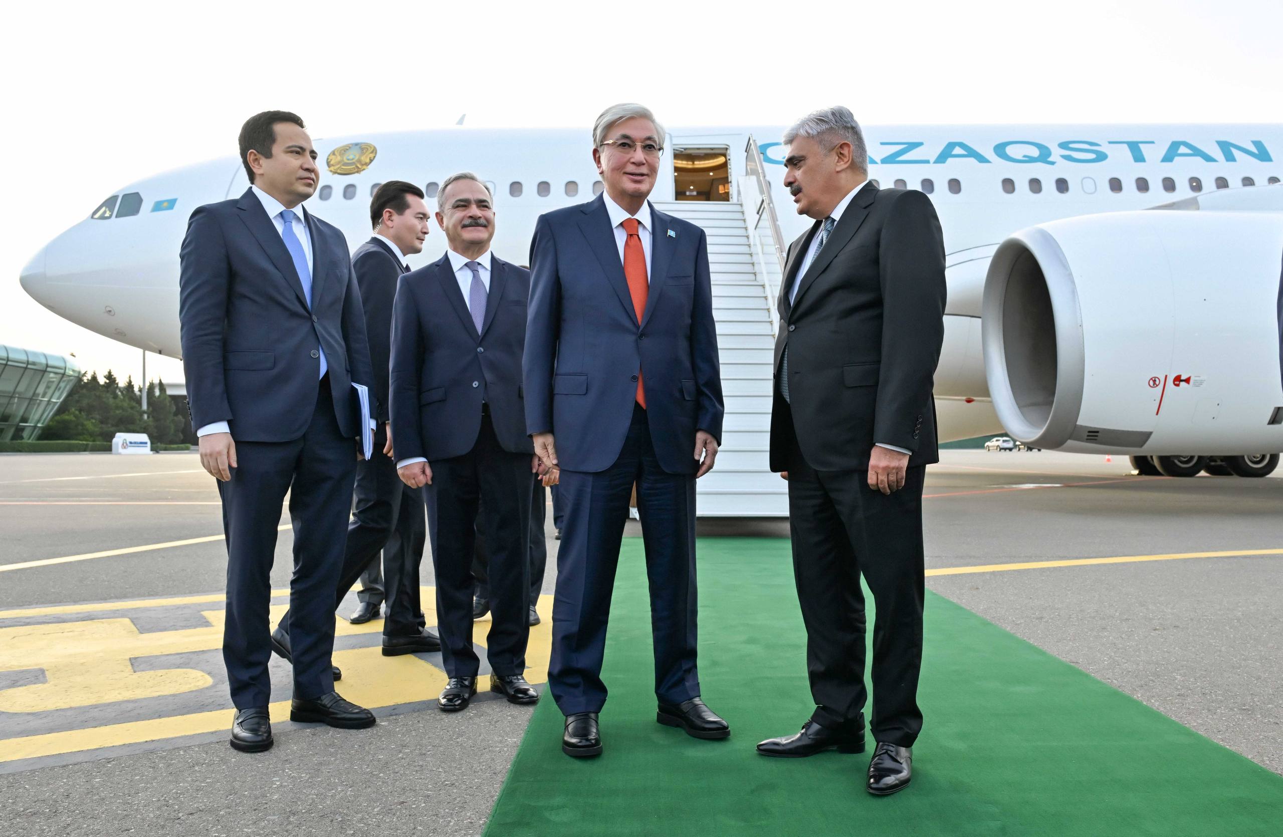 Мемлекет басшысы Баку қаласына жұмыс сапарымен барды